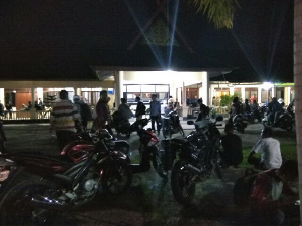 Berharap SP2D, Kantor BPKAD Ditongkrongi Kontraktor Sampai Malam